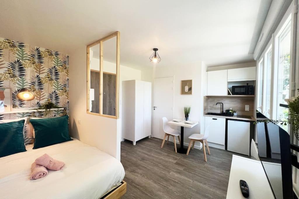 La Le Ananas Vue Sur Jardin Proche Plages Apartment